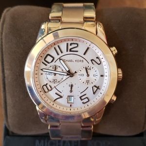 MICHAEL KORS

Mercer Chronograph Rose Gold-Tone La